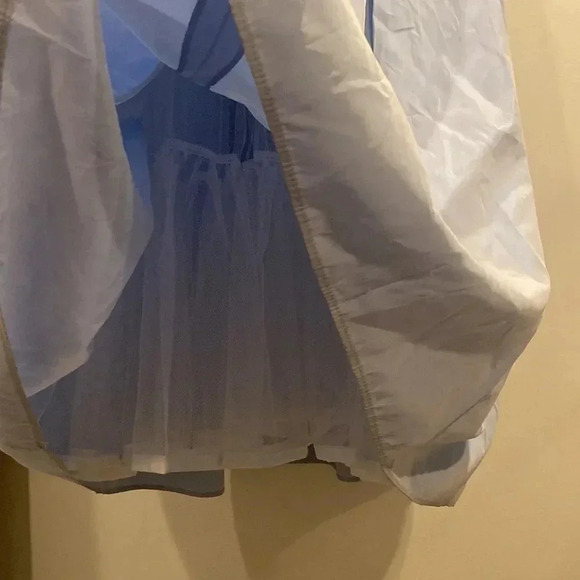 Jessica McClintock Gunnesax sz 9/10 acetate gown with netted skirting under - Picture 6 of 8